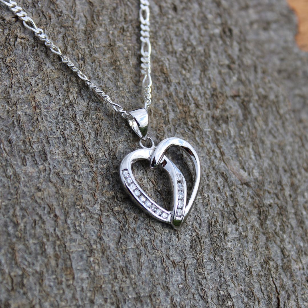 Anhänger Herz mit 14 Zirkonias Silber 925