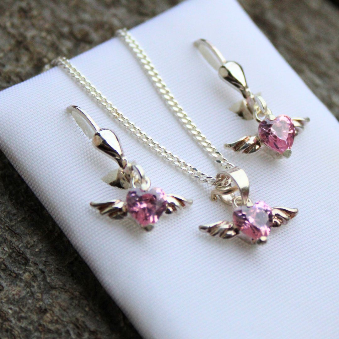 Set Anhänger 13x8mm und Ohringe Herz-Zirkonia pink mit Flügel Silber 925